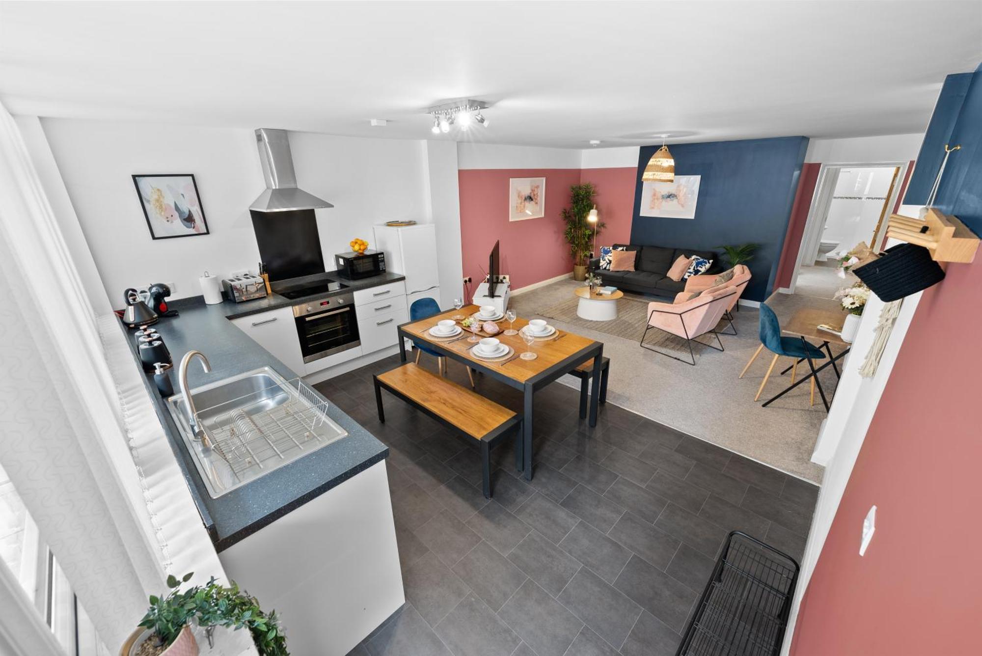 Glevum - 2 Bedroom Town Centre Apartment